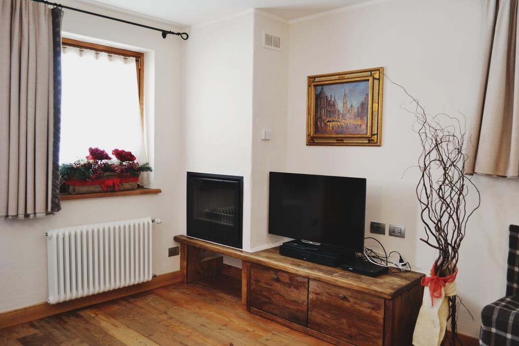 Maison Carrel Elegant 8 Breuil-Cervinia Eksteriør bilde
